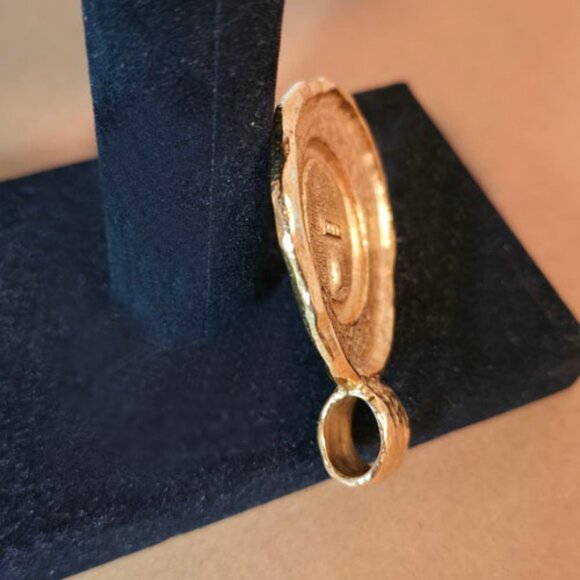 Erwin Pearl Ancient Coin Medallion Pendant • Gold Hammered Mixed Metal • NWOT - Picture 4 of 5